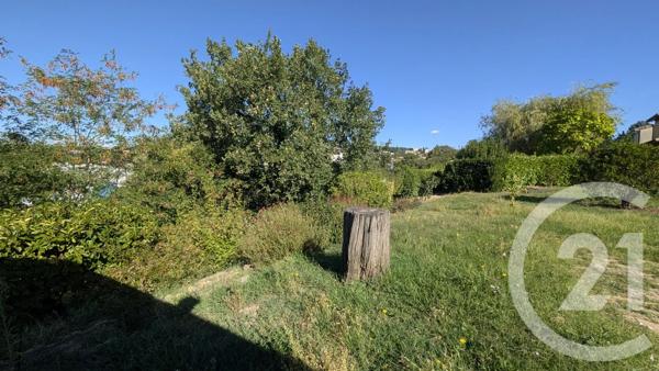Maison à vendre  4 pièces - 102 m 2   AUBENAS  - 07