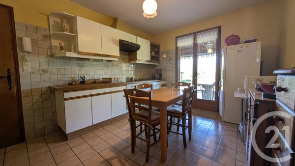 Maison à vendre  4 pièces - 102 m 2   AUBENAS  - 07