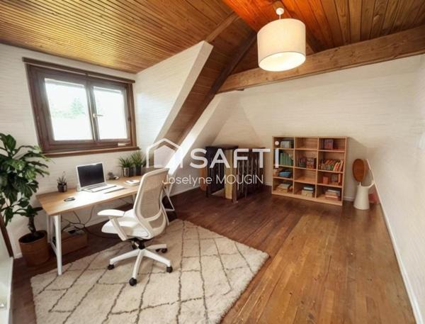 Liomer, maison 4 chambres, dépendances, garage et jardin.