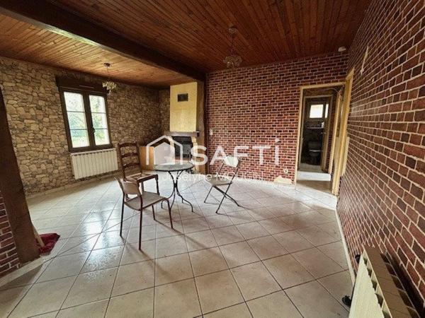 Liomer, maison 4 chambres, dépendances, garage et jardin.