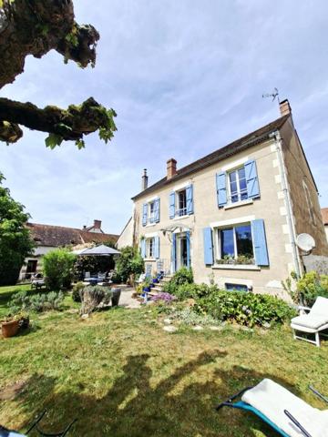 Exclusivité - Demeure de caractère du XIXe, chambres d'hôtes et maison indépendante - Puisaye, Nièvre (58) - à 1h45 de Paris