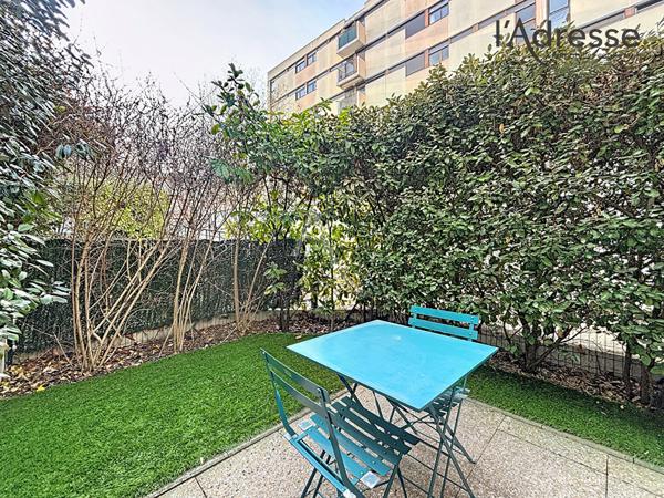 Élégante Maison Contemporaine aux Portes de Puteaux - 4 pièces de 81m² - Parking