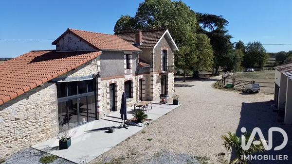 Maison à vendre 4 pièces 192 m² Parthenay