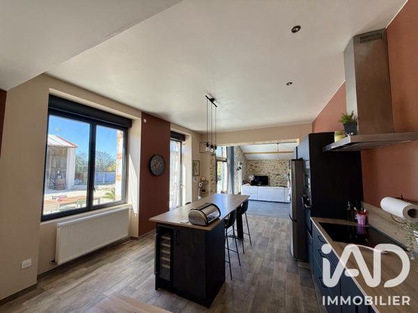 Maison à vendre 4 pièces 192 m² Parthenay