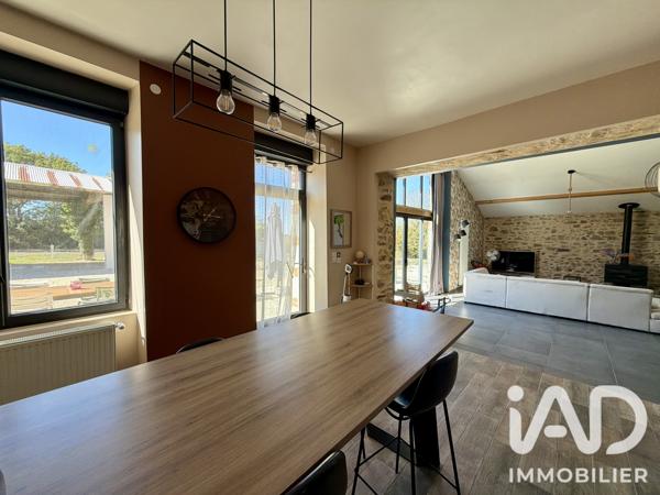 Maison à vendre 4 pièces 192 m² Parthenay