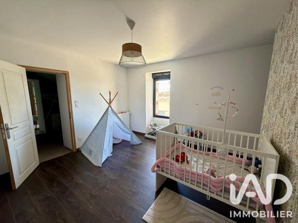 Maison à vendre 4 pièces 192 m² Parthenay