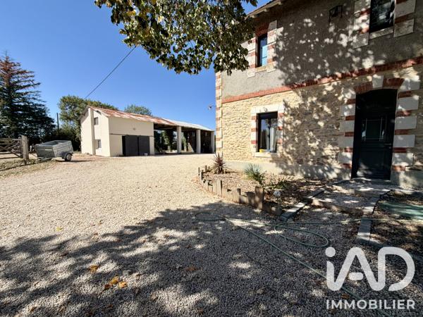 Maison à vendre 4 pièces 192 m² Parthenay
