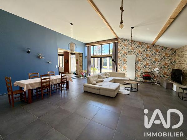 Maison à vendre 4 pièces 192 m² Parthenay