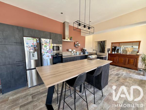 Maison à vendre 4 pièces 192 m² Parthenay