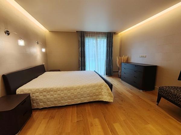 Propriete à vendre 12 pièces L'OIE (85)