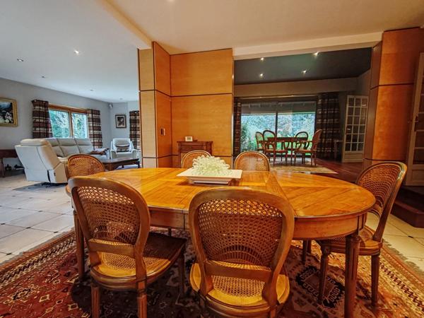 Propriete à vendre 12 pièces L'OIE (85)