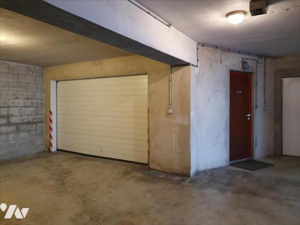 A VENDRE EPERNAY - RIVE DROITE - APPARTEMENT 100m² avec ascen,  balcon et  garage ferméfermé