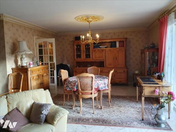 A VENDRE EPERNAY - RIVE DROITE - APPARTEMENT 100m² avec ascen,  balcon et  garage ferméfermé