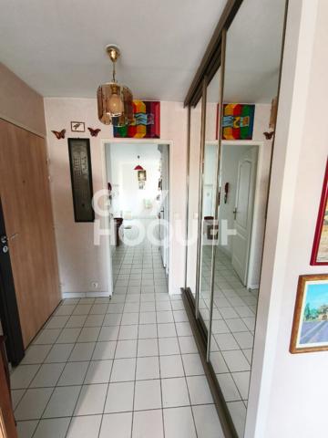 APPARTEMENT 3 PIECES AU GOLF DE ROSNY