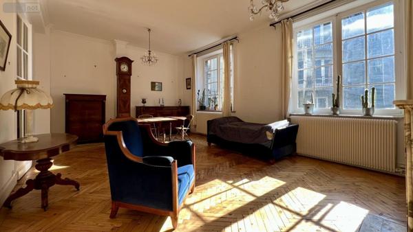 Appartement à vendre à Lille dans le Nord (59800), ref : VA1928-59028