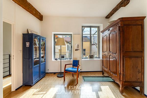 Ancienne corps de ferme rénové par un architecte dans le centre historique de Rueil-Malmaison