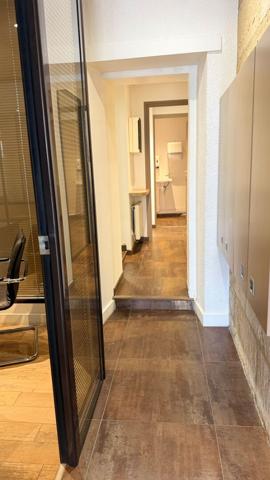 LOCAL COMMERCIAL 60 M²