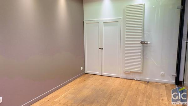 LOCAL COMMERCIAL 60 M²