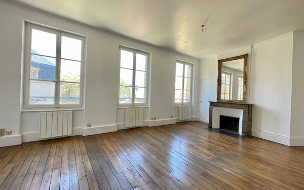 Appartement à vendre    3 pièces • 95,90 m2 Metz