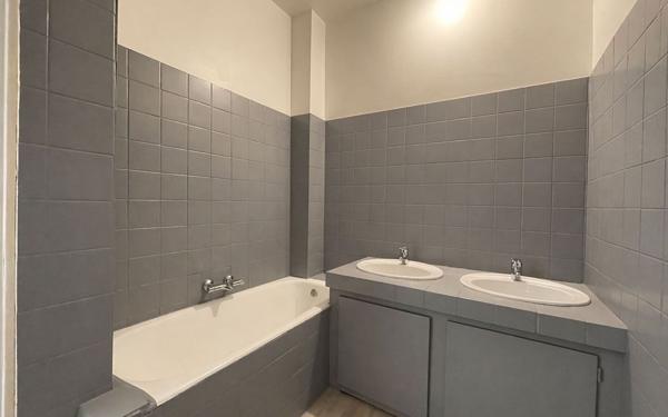 Appartement à vendre    3 pièces • 95,90 m2 Metz
