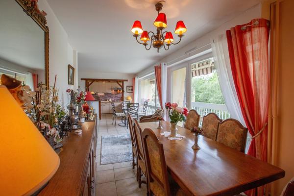 SUPERBE APPARTEMENT 4 PIECES 94 M2