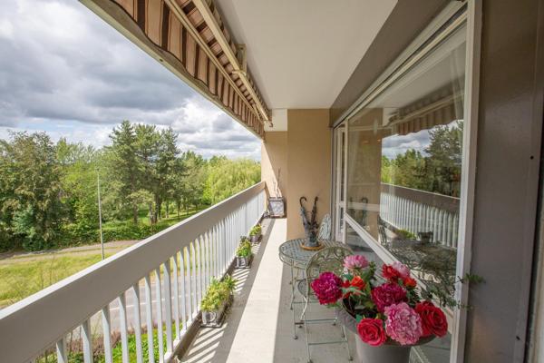 SUPERBE APPARTEMENT 4 PIECES 94 M2