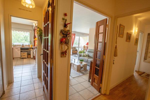 SUPERBE APPARTEMENT 4 PIECES 94 M2