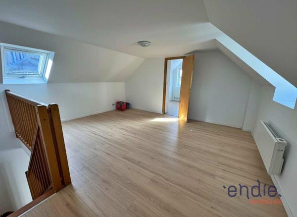 Sous- Offre d'un appartement T2 (51 m²) à QUIMPER