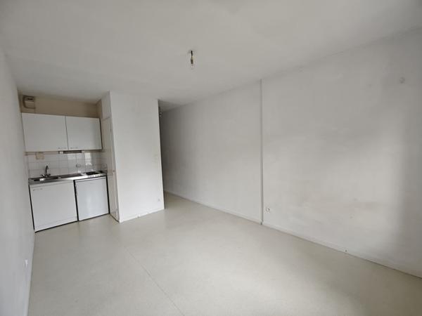 Appartement Cholet 1 pièce non meublé