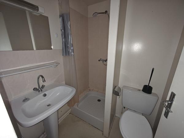 Appartement Cholet 1 pièce non meublé