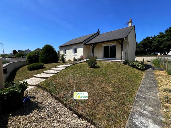 PAVILLON sur SOUS-SOL habitable de PLAIN-PIED - 3 chambres - TERRAIN 818m² clos