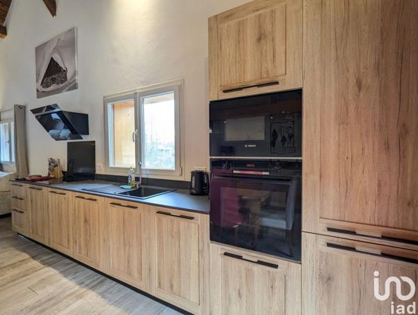 Appartement 6 pièces de 123 m² à Samoëns (74340)