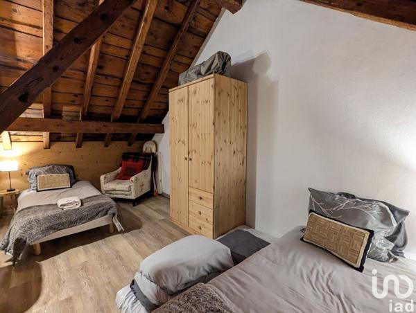 Appartement 6 pièces de 123 m² à Samoëns (74340)