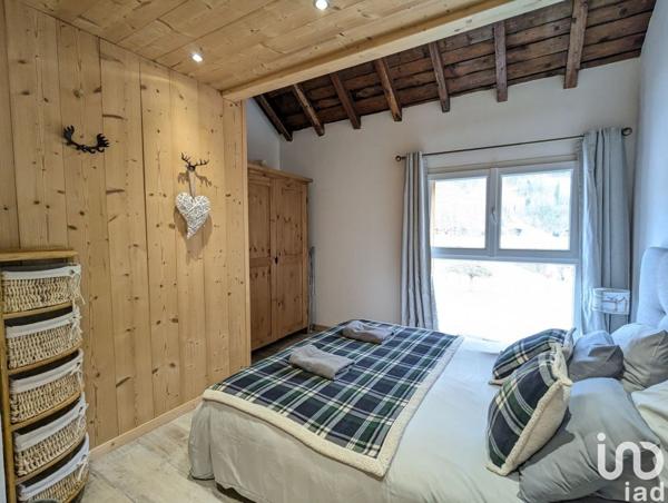 Appartement 6 pièces de 123 m² à Samoëns (74340)