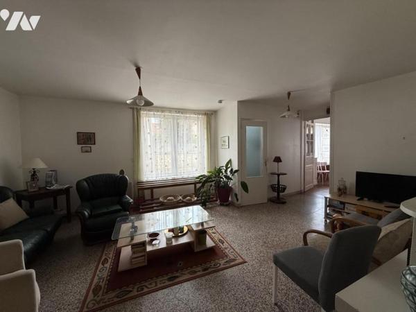 ORMES- Ensemble immobilier Maison T8 202m2 et dépendances