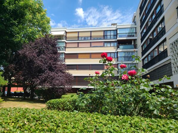 3 Pièces en Centre Ville Fontenay le Fleury
