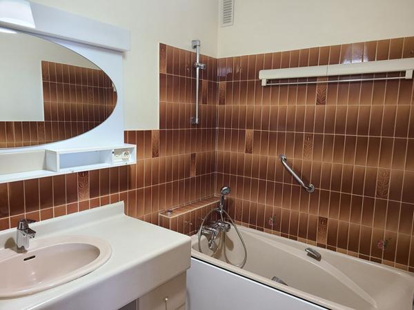 3 Pièces en Centre Ville Fontenay le Fleury