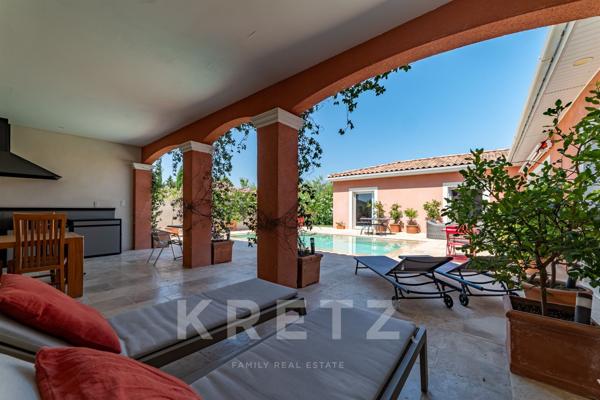 Maison de plein-pied de 200m2 avec piscine - Luberon