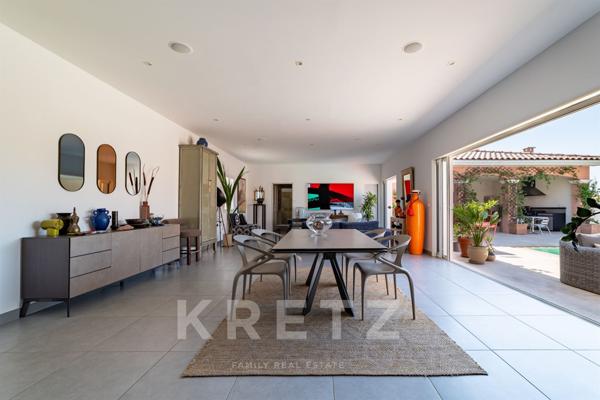 Maison de plein-pied de 200m2 avec piscine - Luberon