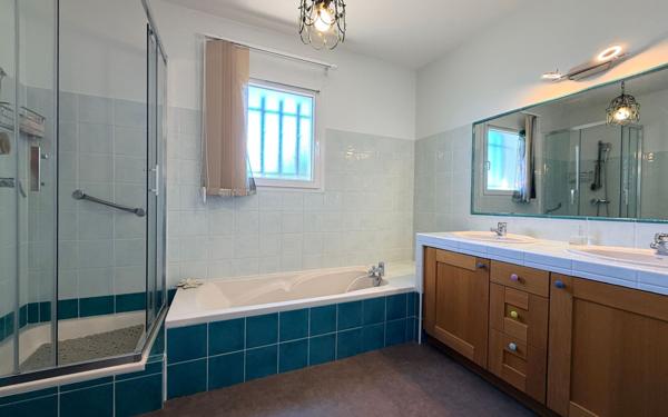 Maison à vendre    6 pièces •  Saint-Gély-du-Fesc