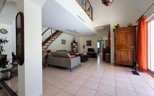 Maison à vendre    6 pièces •  Saint-Gély-du-Fesc