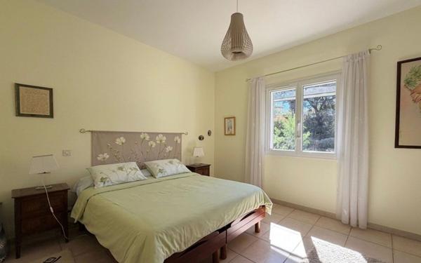 Maison à vendre    6 pièces •  Saint-Gély-du-Fesc