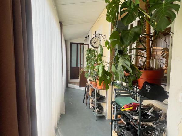 L'Isle-sur-la-Sorgue (84800) A VENDRE MAISON A ETAGE PLEIN CENTRE VILLE DE L ISLE SUR LA SORGUE