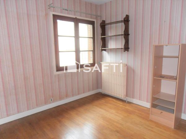 Maison et hangar de 360 m2