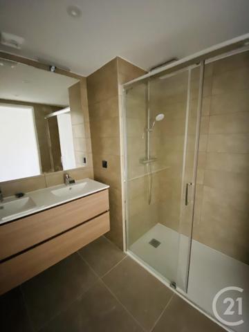 Appartement F2 Bis à vendre  2 pièces - 62,85 m2 VENCE - 06