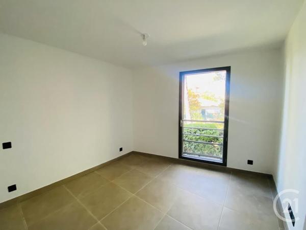 Appartement F2 Bis à vendre  2 pièces - 62,85 m2 VENCE - 06