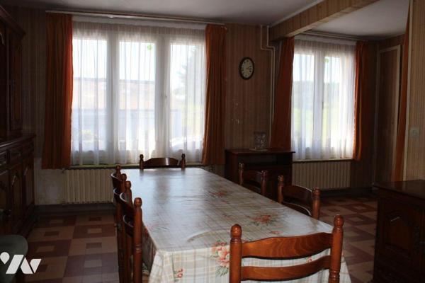Maison à découvrir à CRECY SUR SERRE, avec garage, atelier et jardin. Avec une surface habitabl...