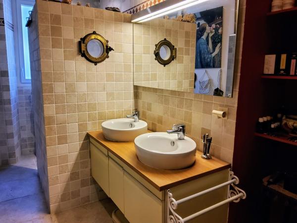 Vente maison de ville 287 m² 12 Pièces Nontron