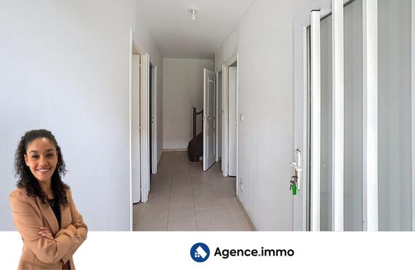 À vendre - Maison ancienne, 4 pièces située à Anglade (33390)