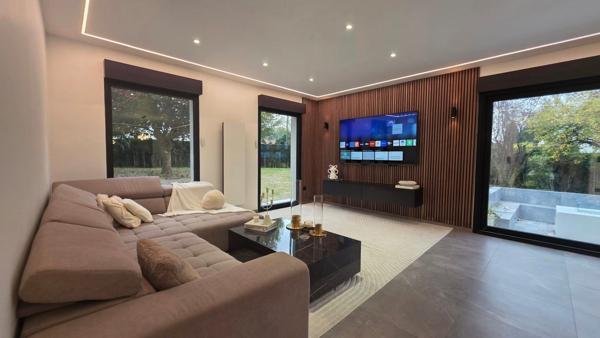 Magnifique Villa - 4 chambres - 3 SDD - Jardin 1900 m2 - Garage